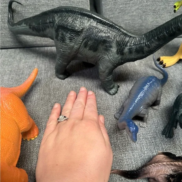 Large Vintage Dinosaur Toy Set - Green, Orange, Black - Picture 9 of 16